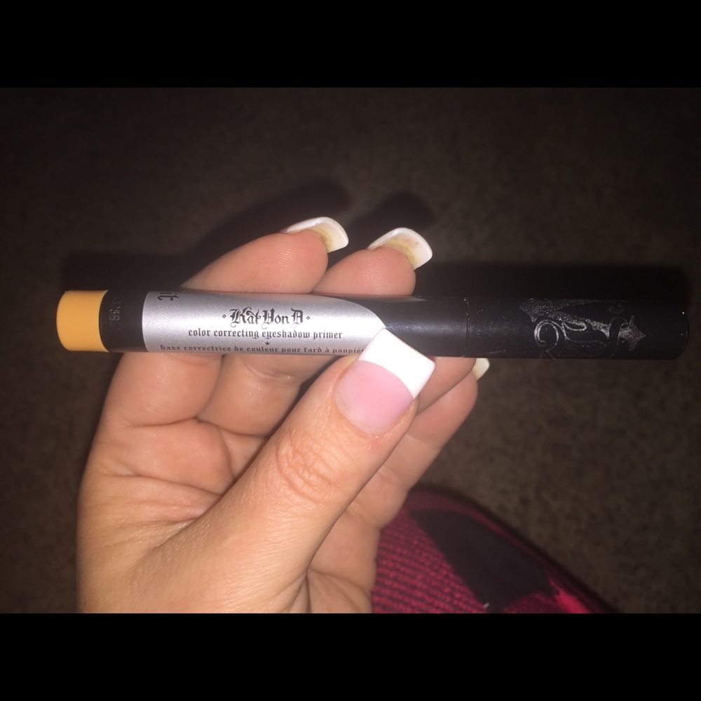 KVD Color correction eye primer